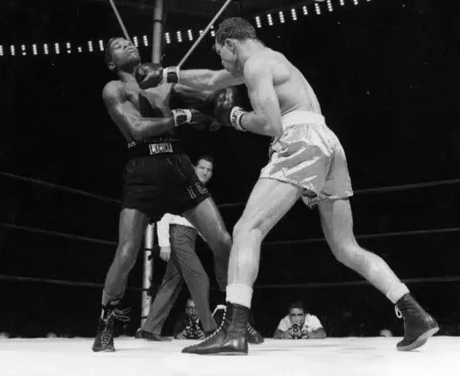 1967-fight-of-carlos-ortiz-with-ismael-laguna