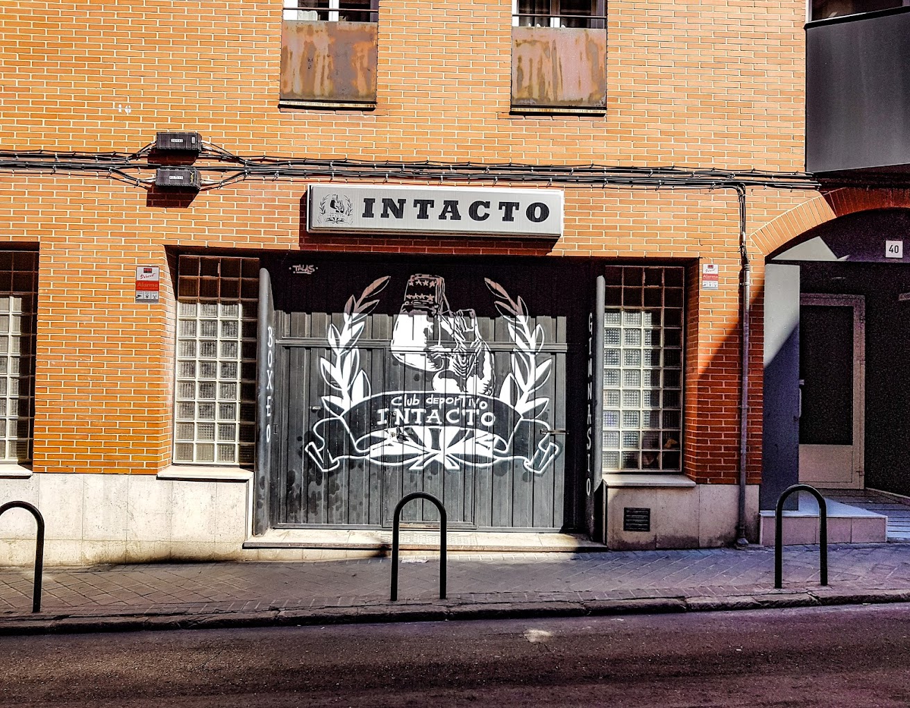 Intacto-3